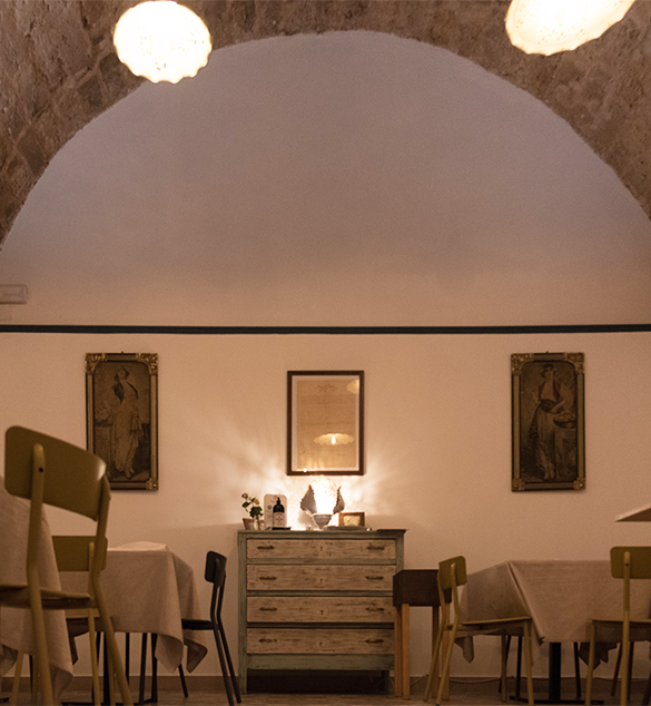 Interno Osteria Luce